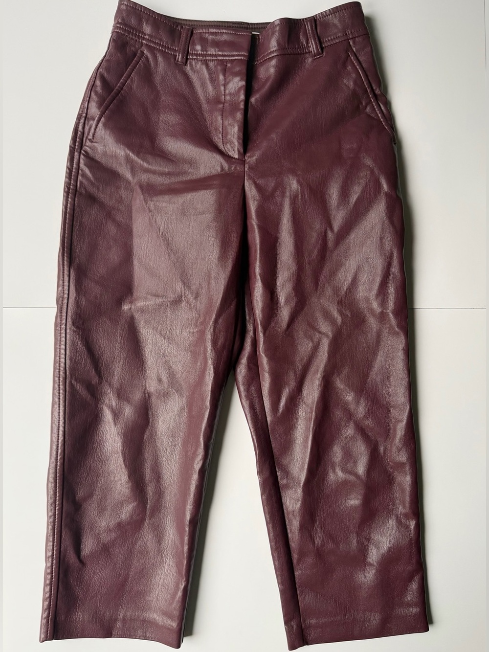 Aritzia Babaton Vegan Leather Cropped Pants Burgundy Size 0